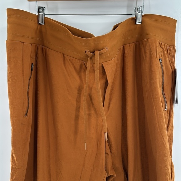 Athleta Trekkie North Jogger 26 NWT - Picture 7 of 13